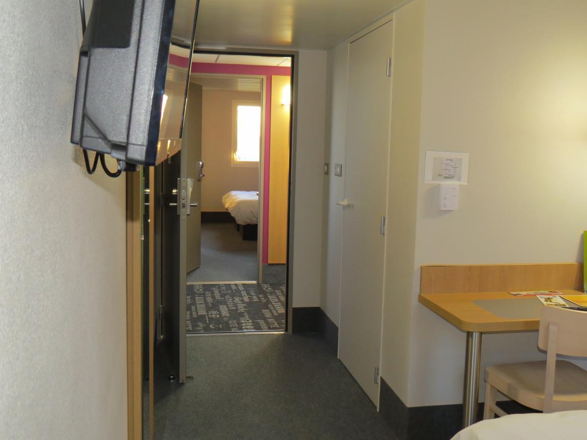 B&B Hôtel Yvetot Hotel